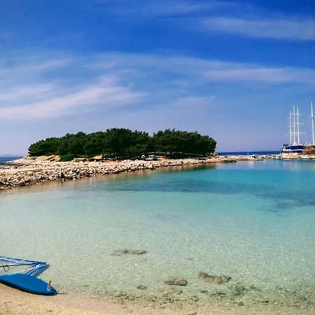 Apartamento Mia Murter